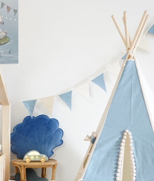 Moi Mili, vimpel Jeans