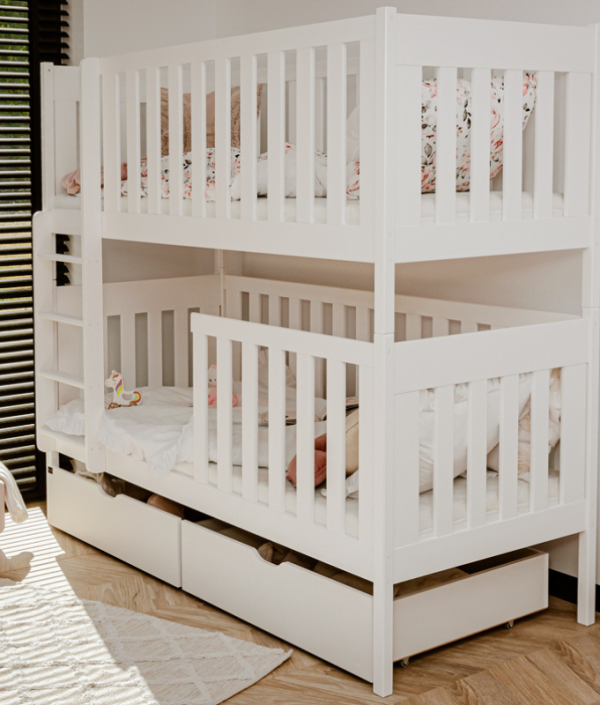 Våningssäng med stödbräda, Daniel