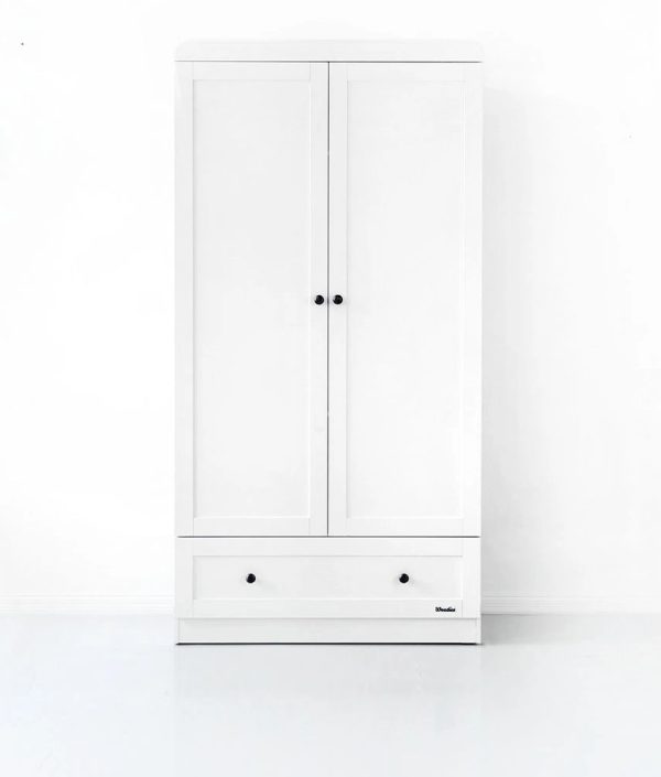 Klassisk garderob, vit
