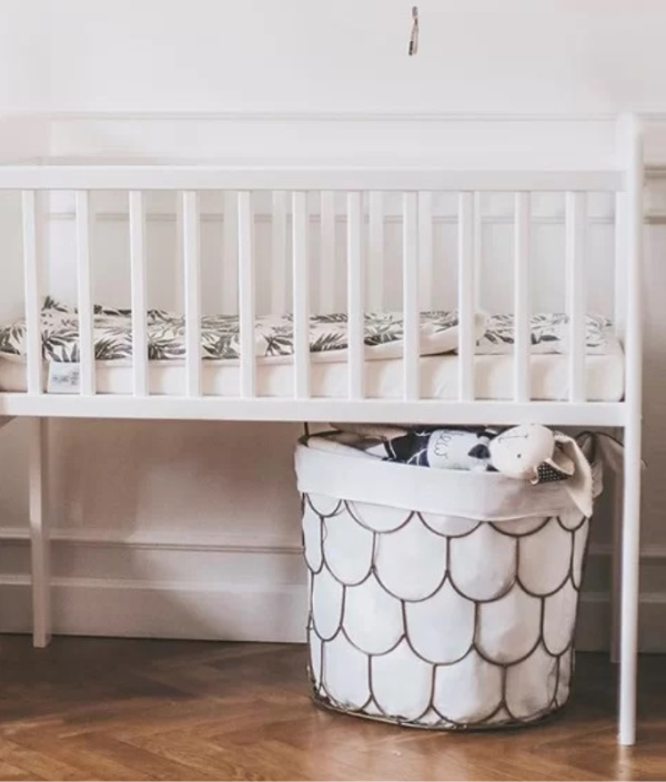 Klassisk spjälsäng sidosäng, vit