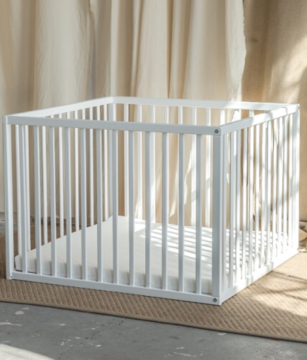 Lekhage till barnrummet, vit