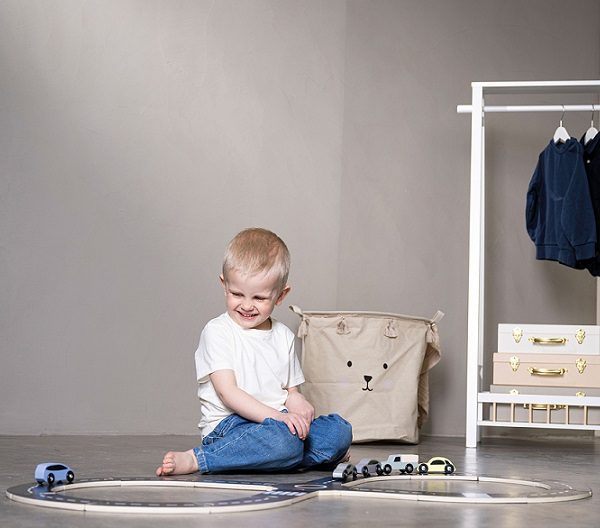 JaBaDaBaDo, bilväg med bilar