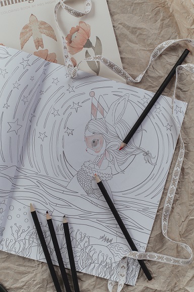 Mrs Mighetto, målarbok The magical world of Minimighettos - Bild 2