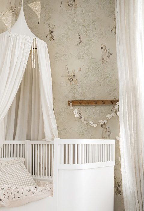 Mrs Mighetto, tapet The Kind Master Of Keys