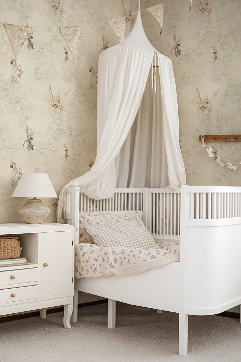 Mrs Mighetto, tapet The Kind Master Of Keys - Bild 4