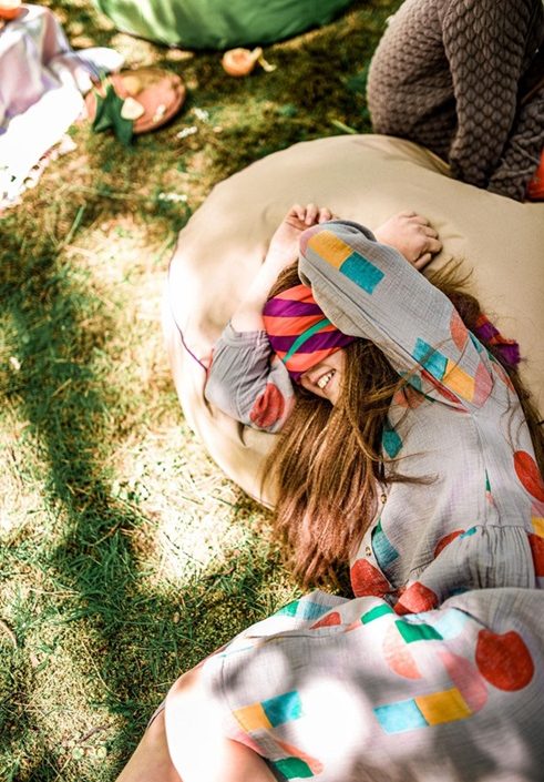 Bini, sittpuff utomhus, Cookie