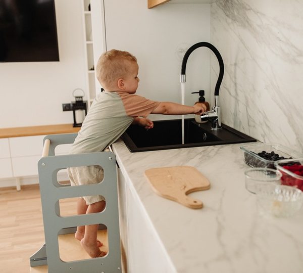 Duck Woodworks, Justerbar hjälpa till pall, grå/natur