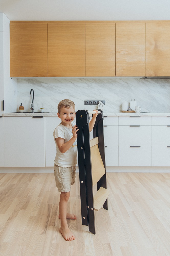 Duck Woodworks, Hopfällbar hjälpa till pall, svart/natur - Bild 2