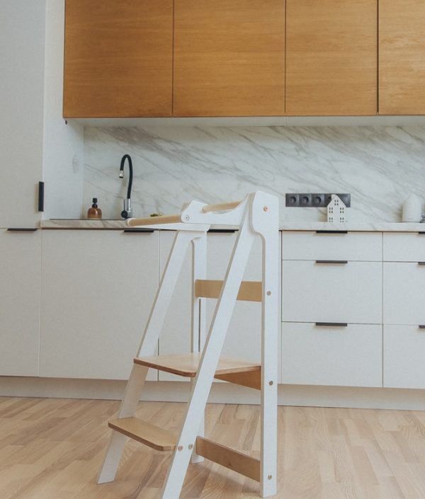 Duck Woodworks, Hopfällbar hjälpa till pall, vit/natur