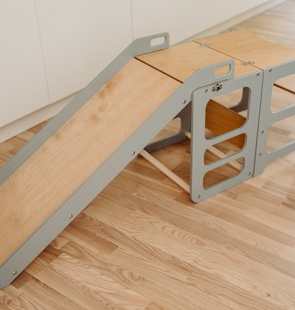 Duck Woodworks, Byggbar kökspall med rutschkana, grå/natur