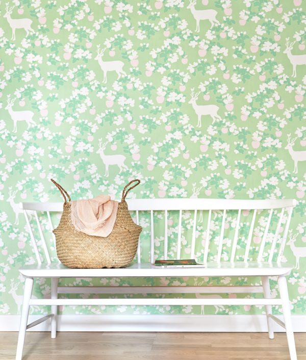 Majvillan, tapet till barnrummet Apple garden, grön