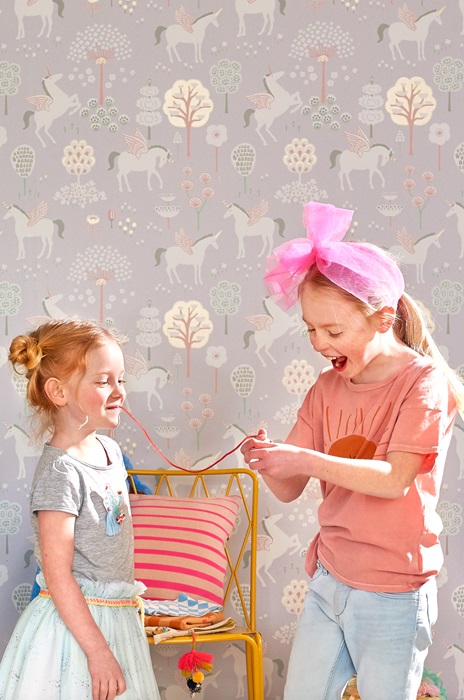 Majvillan, tapet till barnrummet True unicorns, lila - Bild 3