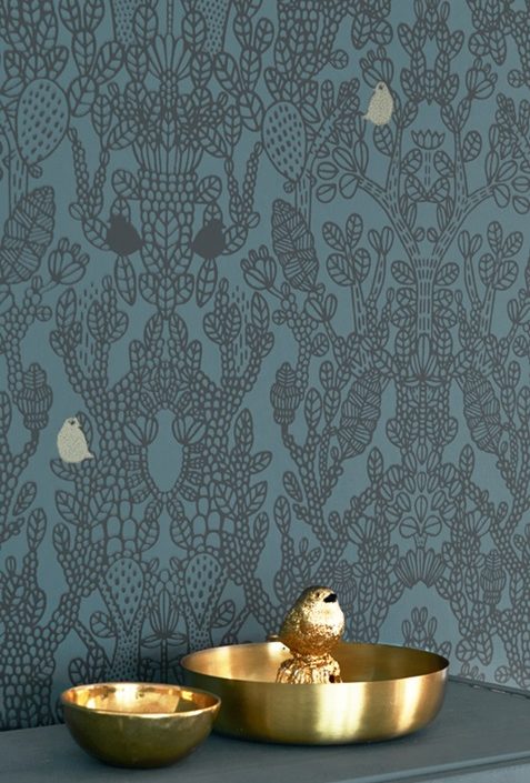 Majvillan, tapet till barnrummet Amelie, petrolblå