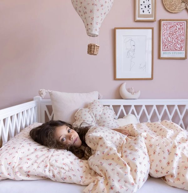 Cam cam, kudde blomma, Berries