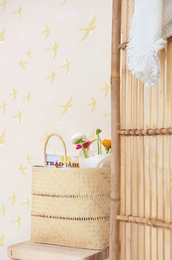 Majvillan, tapet till barnrummet Follow the wind, sunny pink - Bild 5