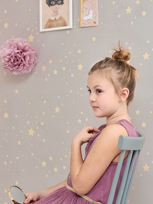 Majvillan, tapet till barnrummet Twinkle, dusty lilac