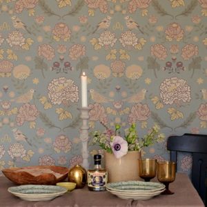 Majvillan, tapet till barnrummet June, sage green