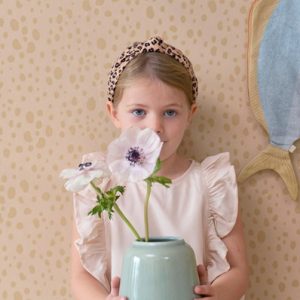 Majvillan, tapet till barnrummet Animal dots, dusty peach