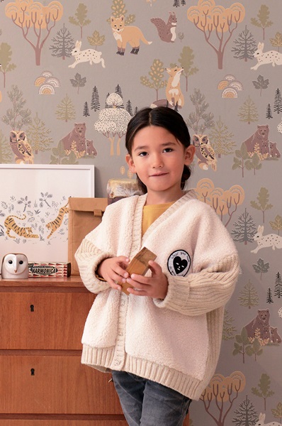 Majvillan, tapet till barnrummet Deep forest, mystic grey - Bild 3