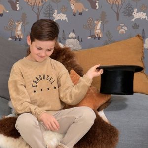 Majvillan, tapet till barnrummet Deep forest, midnight blue