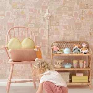 Majvillan, tapet till barnrummet Dollhouse, sunny pink