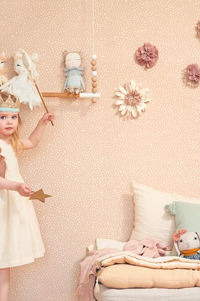Majvillan, tapet till barnrummet Dots, soft pink - Bild 3