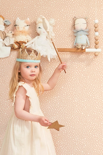 Majvillan, tapet till barnrummet Dots, soft pink - Bild 4