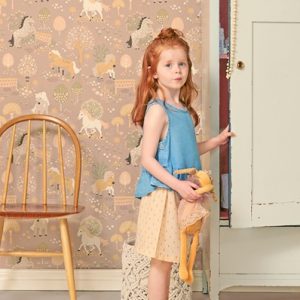 Majvillan, tapet till barnrummet My sweet pony, old lilac