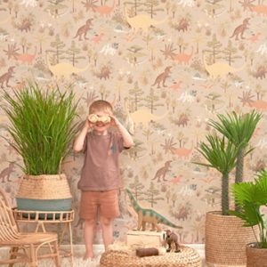 Majvillan, tapet till barnrummet Dinosaur vibes, sandy beige