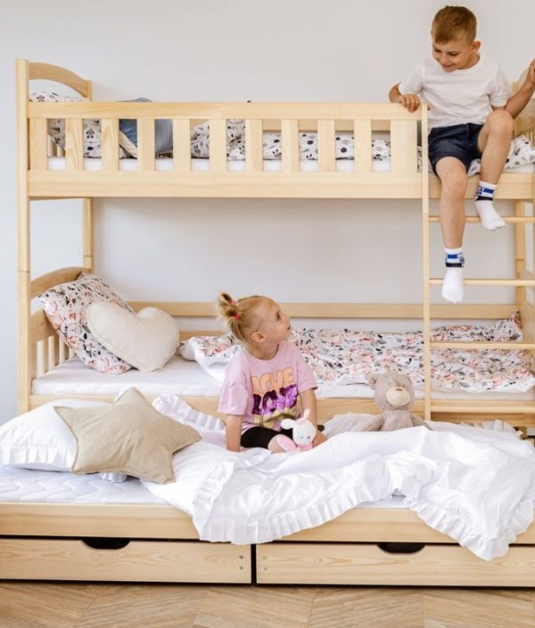 Natur våningssäng med tre sängar, Betty 90x200 cm