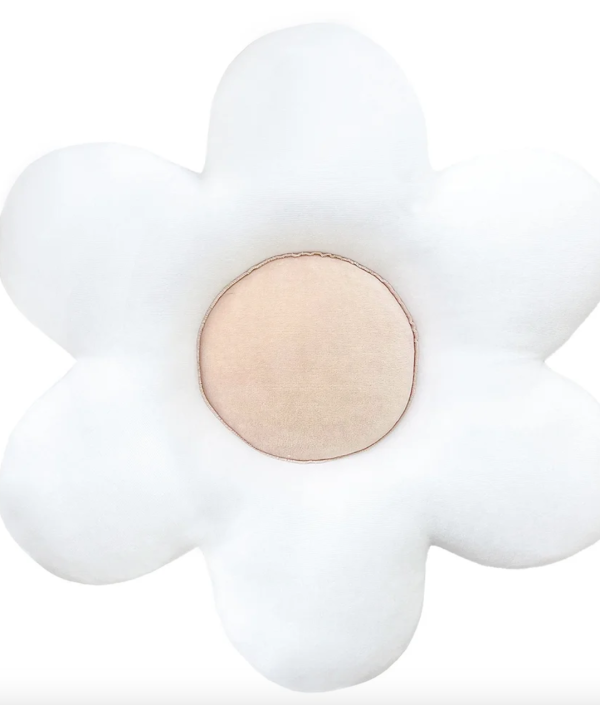 Blomkudde till barnrummet, beige