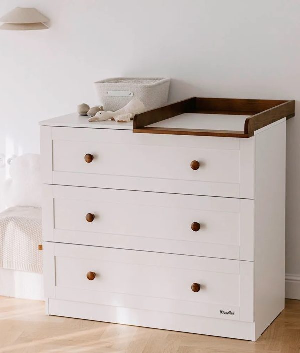 Klassisk byrå och skötbord, vintage