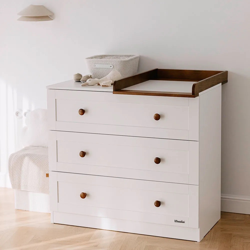 Klassisk byrå och skötbord, vintage