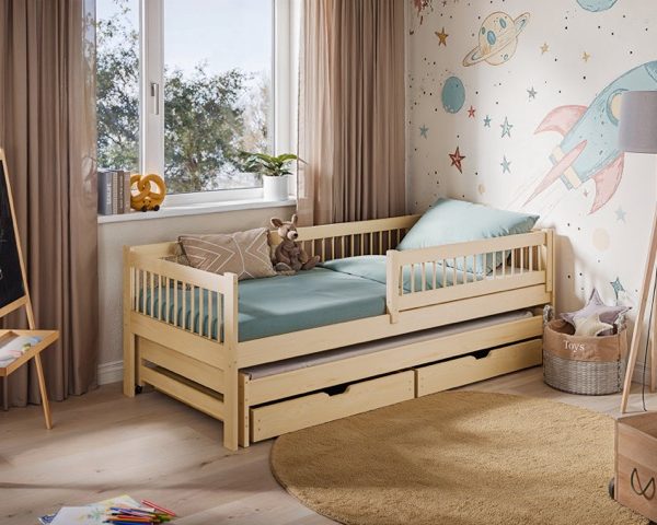 Barnsäng Solvi med utdragbar säng och förvaringslådor