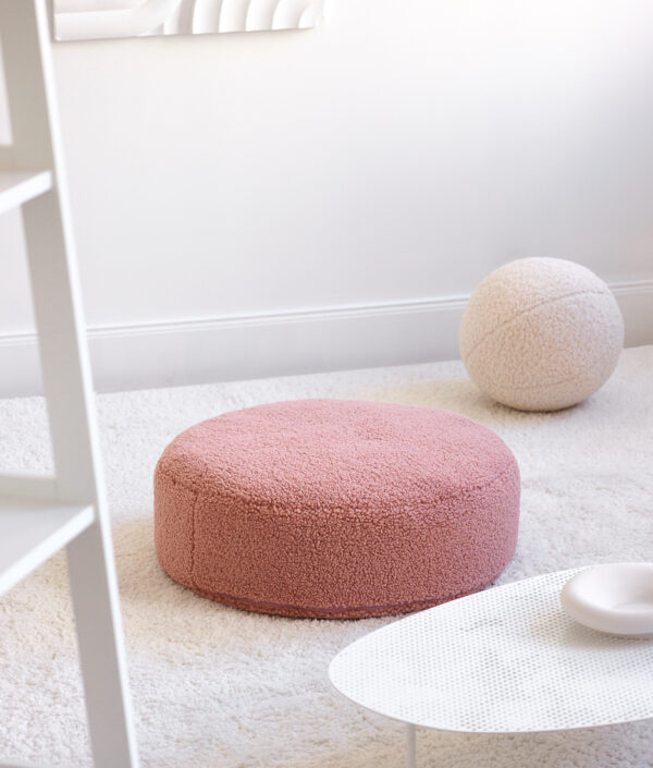 The Ottoman i teddytyg - Puff till barnrummet
