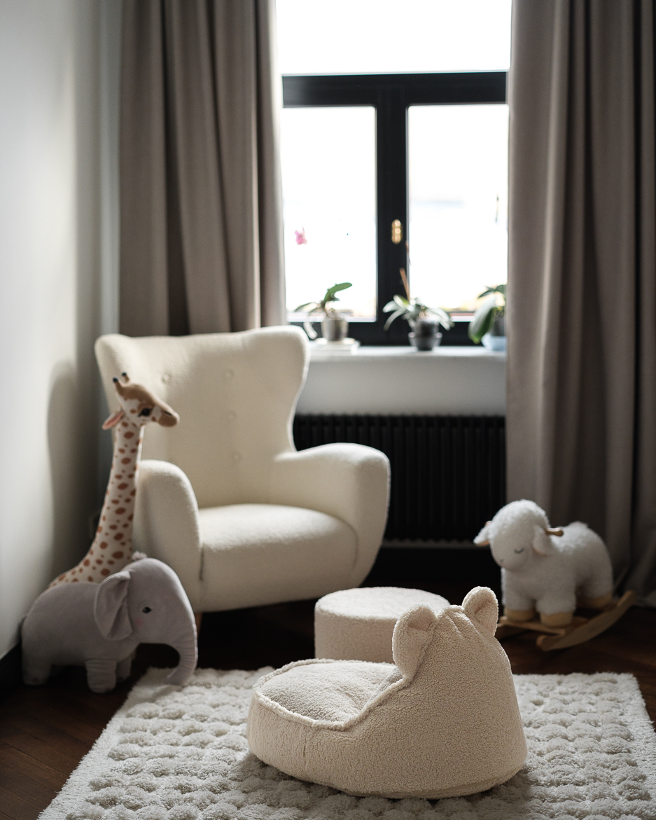 The Bear Beanbag - Björnfåtölj i teddytyg - saccosäck - Bild 14