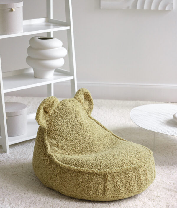 The Bear Beanbag - Björnfåtölj i teddytyg - saccosäck