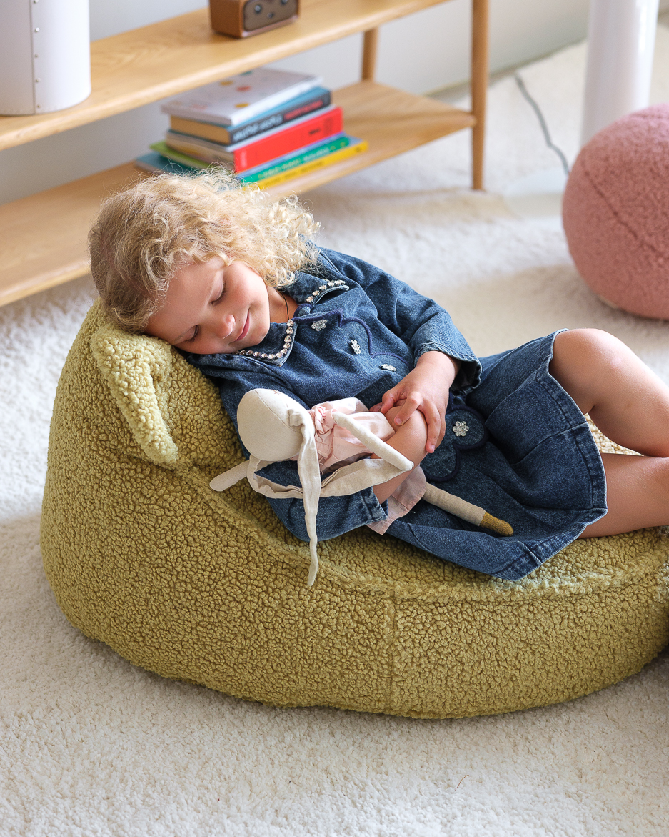 The Bear Beanbag - Björnfåtölj i teddytyg - saccosäck - Bild 3