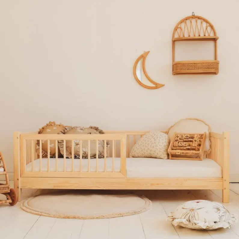 Babylove barnsäng med fallskydd 'Asta' - 90x200
